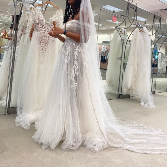 Spring/Summer Wedding Gown